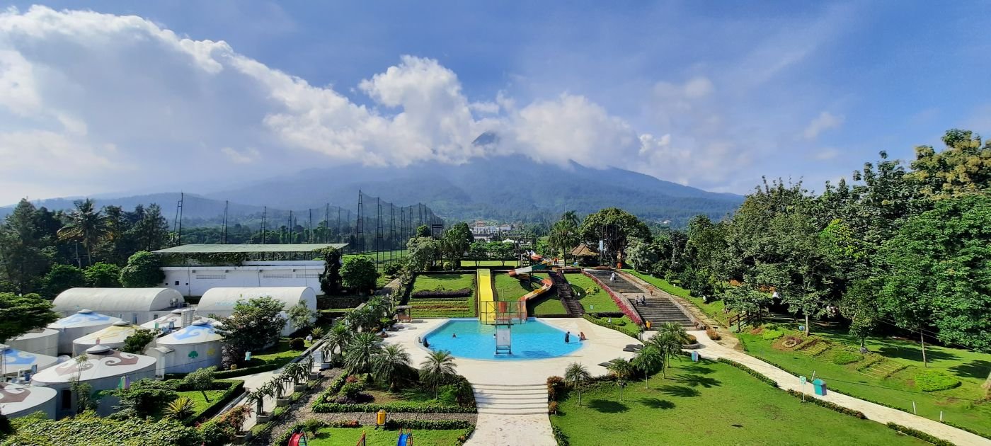 highland park resort bogor company